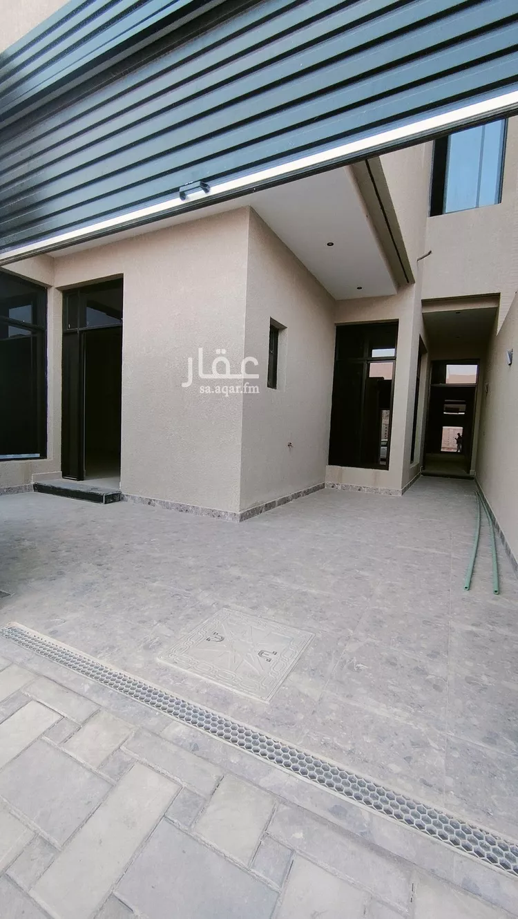 فيلا للبيع في شارع عبدالقدوس الانصاري, حي الرمال, مدينة الرياض, منطقة الرياض صورة 3