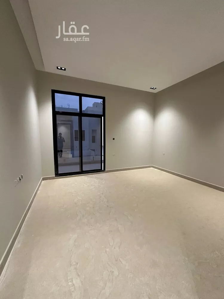 فيلا للبيع في شارع عبدالقدوس الانصاري, حي الرمال, مدينة الرياض, منطقة الرياض صورة 4