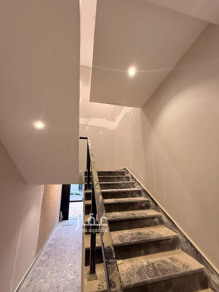 فيلا للبيع في شارع عبدالقدوس الانصاري, حي الرمال, مدينة الرياض, منطقة الرياض صورة 3