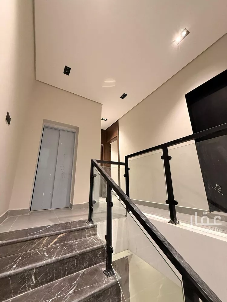 شقة للبيع في شارع العينين, حي إشبيلية, مدينة الرياض, منطقة الرياض صورة 2