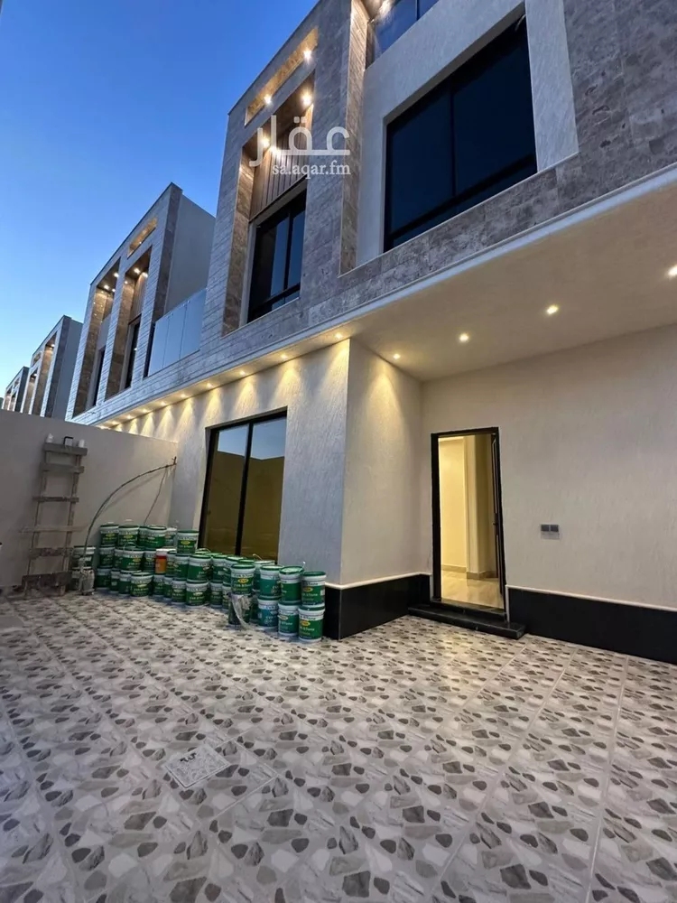 فيلا للبيع في شارع عبدالقدوس الانصاري, حي الرمال, مدينة الرياض, منطقة الرياض