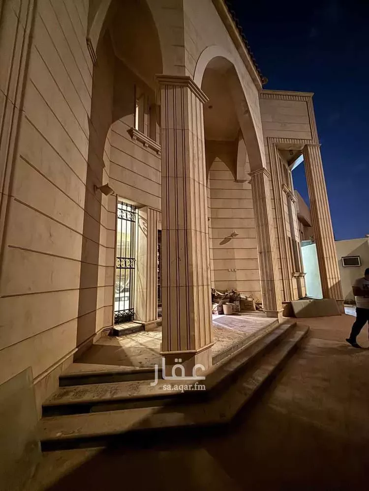 فيلا للإيجار في شارع عمرو بن محصن, حي الملك عبدالله, مدينة الرياض, منطقة الرياض صورة 3