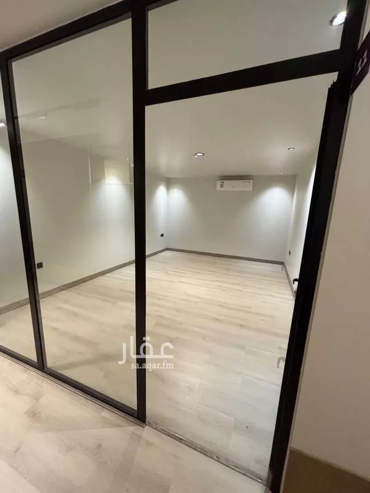 Commercial Office for Rent in Riyadh Al Yasmin