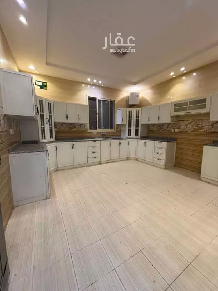 فيلا للإيجار في شارع عبيد بن رافع, حي الرمال, مدينة الرياض, منطقة الرياض 8