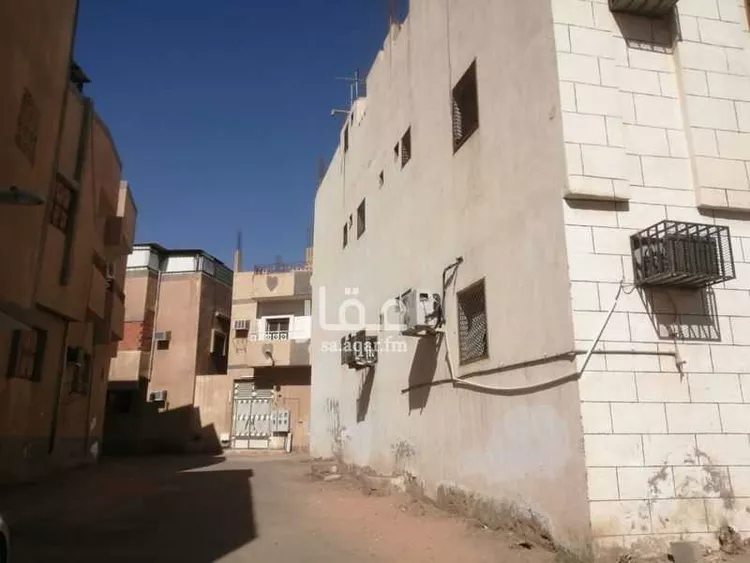 عمارة للإيجار في شارع عبداللَه ابن عبدالرحمن النوفلي ، حي الظاهرة ، المدينة المنورة ، منطقة المدينة المنورة صورة 3