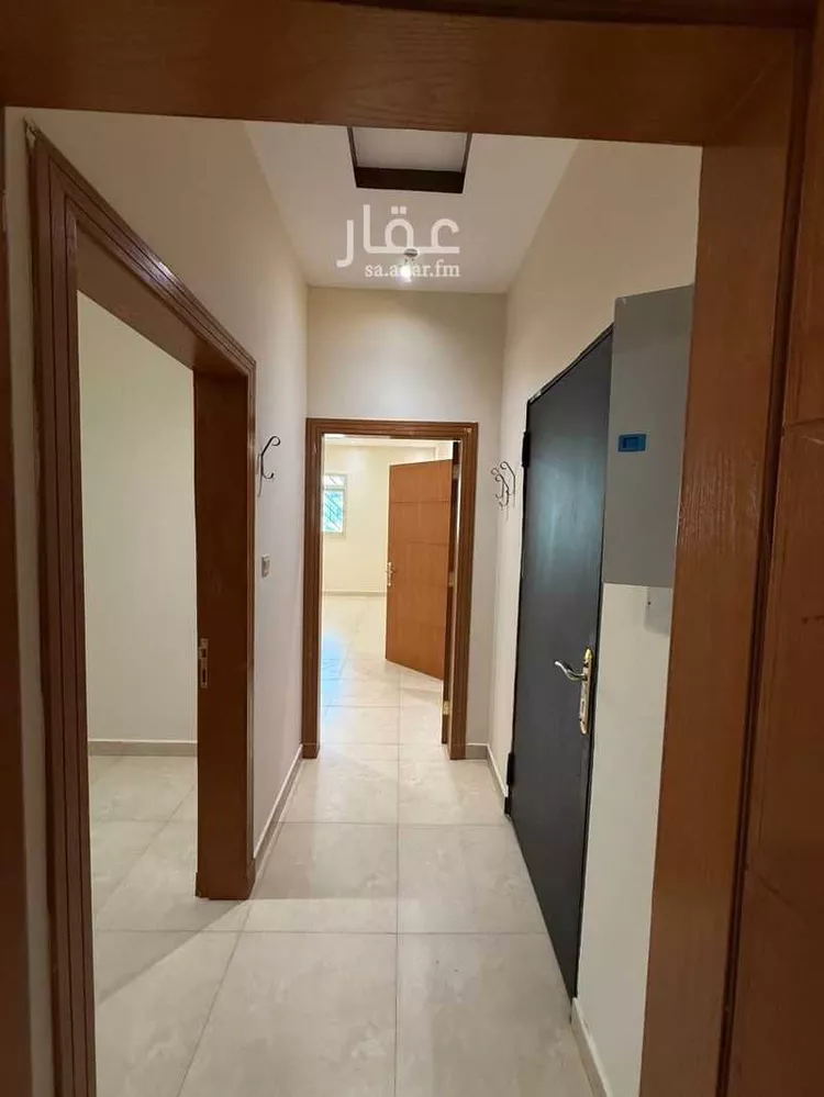 Floor for Rent in Ad Diriyah Al Khalidiyah