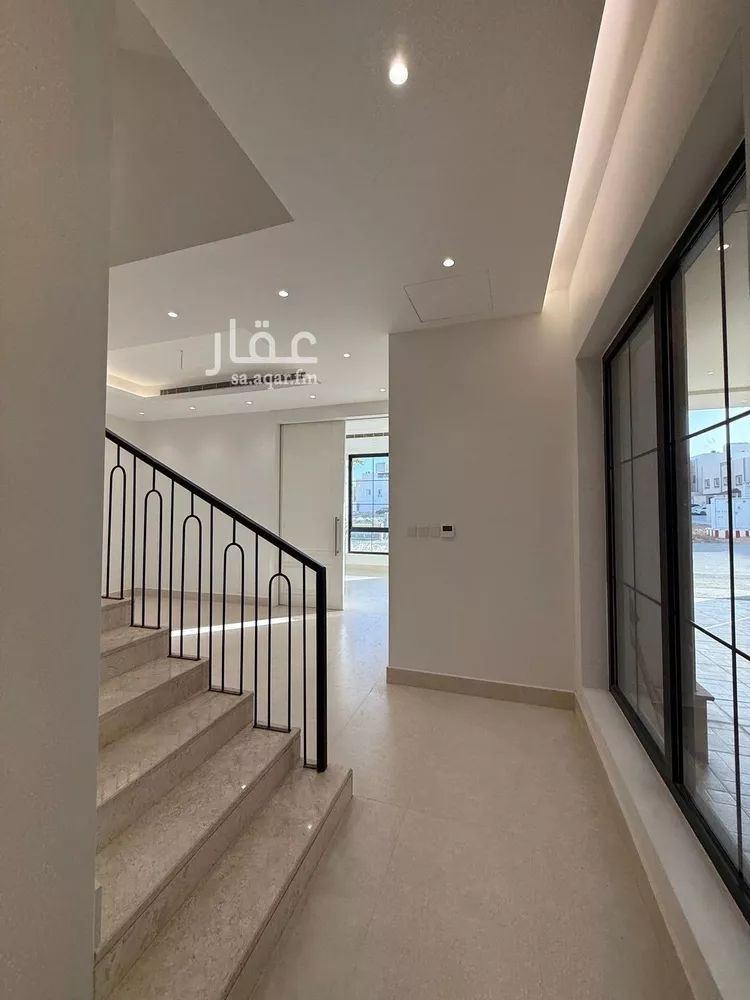 Villa for Sale in Riyadh Al Mahdiyah صورة 4