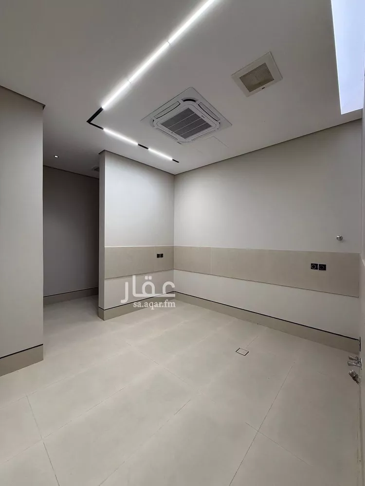 Villa for Sale in Riyadh Al Mahdiyah 16