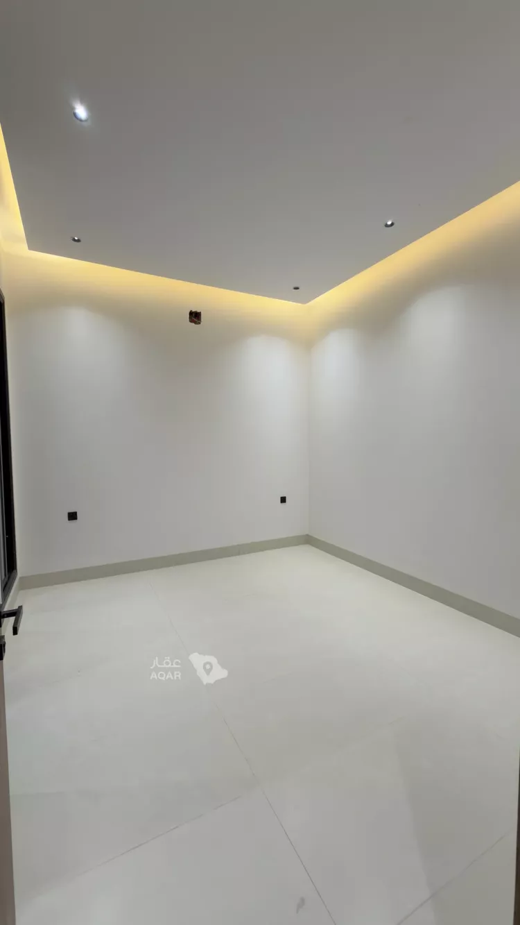 فيلا للبيع في شارع مليح بن طريف, حي المهدية, مدينة الرياض, منطقة الرياض 11