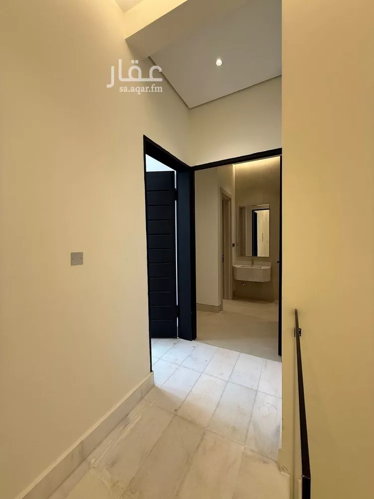 Villa for Sale in Riyadh Al Mahdiyah 17
