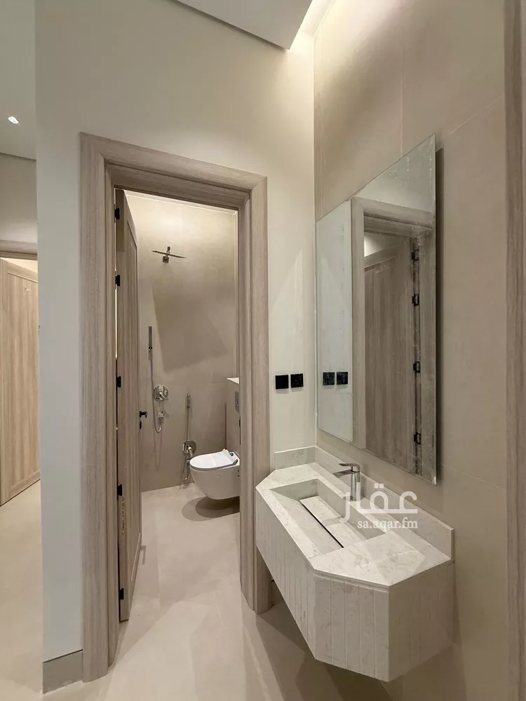 Villa for Sale in Riyadh Al Mahdiyah 10