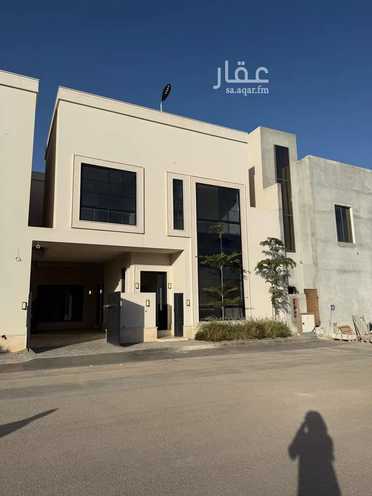 Villa for Sale in Riyadh Al Mahdiyah