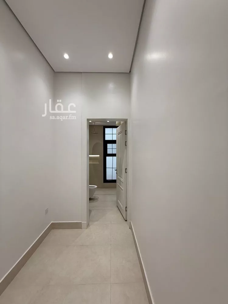 فيلا للبيع في شارع 405 المهدية, حي المهدية, مدينة الرياض, منطقة الرياض 7