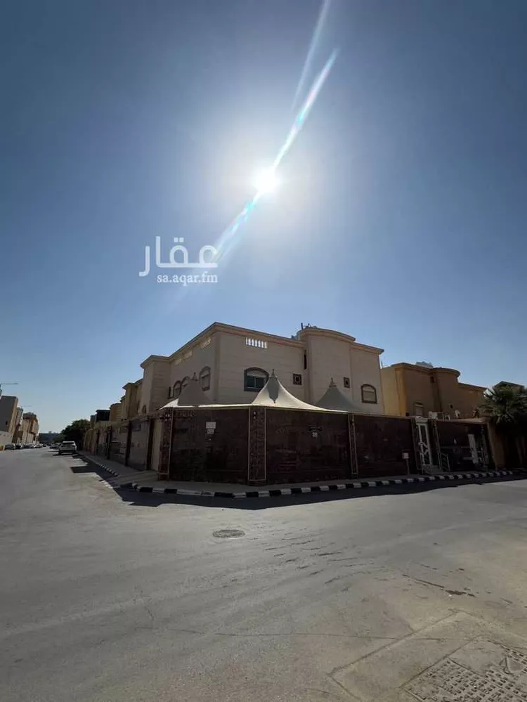 فيلا للبيع في شارع المحمودية, حي الياسمين, مدينة الرياض, منطقة الرياض صورة 2