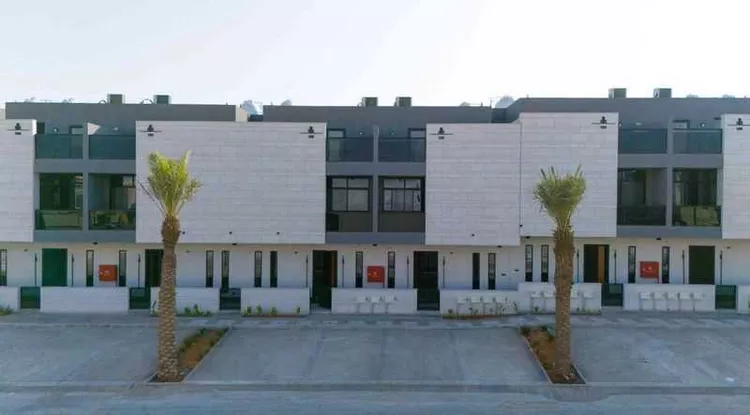 فيلا للبيع في شارع علي بن أحمد العمري, حي العارض, مدينة الرياض, منطقة الرياض صورة 4