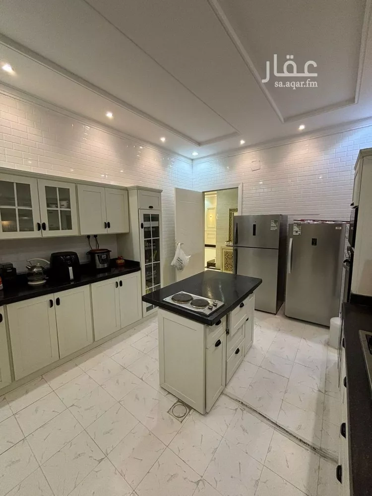 فيلا للإيجار في شارع عمر بن علي الجعدي, حي طويق, مدينة الرياض, منطقة الرياض 1 صورة