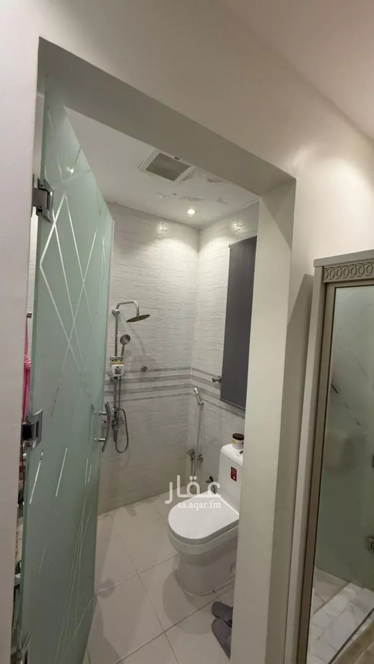 فيلا للإيجار في شارع محمد بن جريج, حي العارض, مدينة الرياض, منطقة الرياض 9