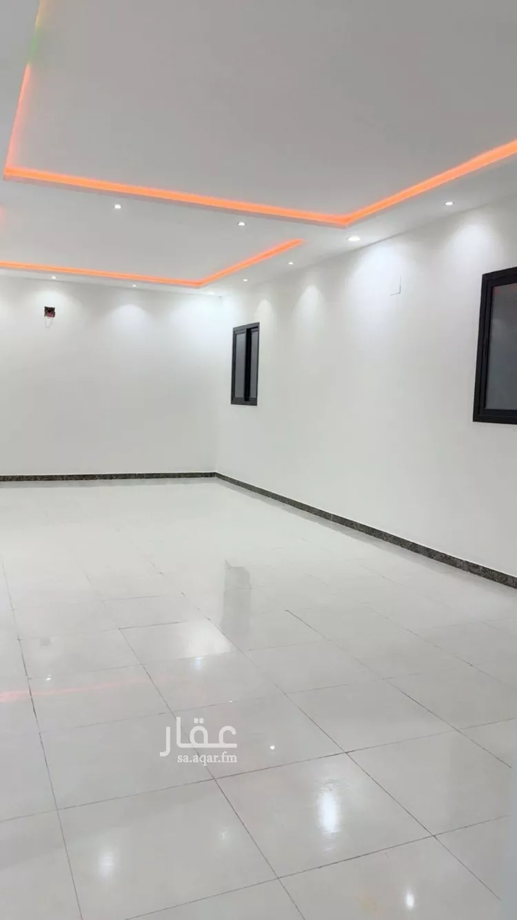 فيلا للإيجار في شارع عبدالله بن حبان, حي الرمال, مدينة الرياض, منطقة الرياض صورة 3