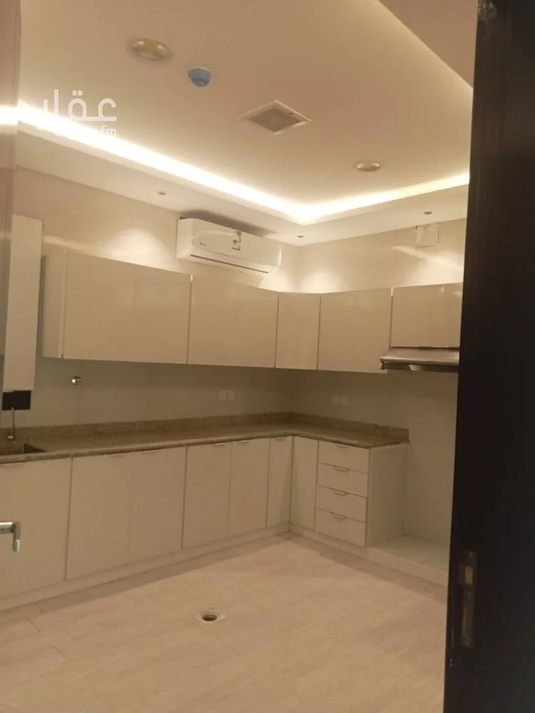شقة للإيجار في شارع أم الحسين بنت عبدالواحد, حي العارض, مدينة الرياض, منطقة الرياض