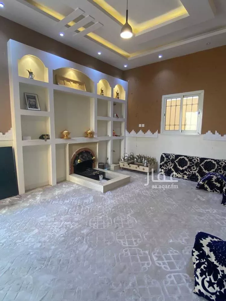 Floor for Sale in Hafr Al Batin Al Wadi 13