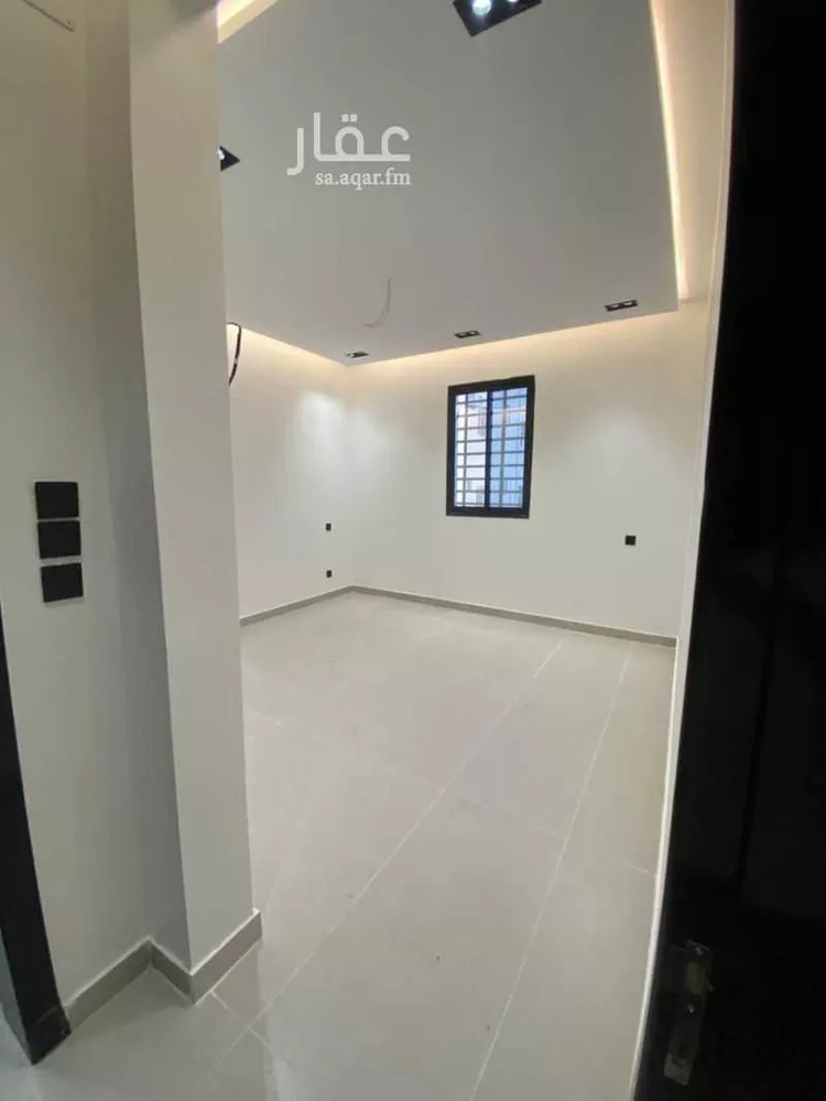 شقة للبيع في شارع عبدالرحمن الزواوي, حي الزهور, مدينة أبها, منطقة عسير صورة 5