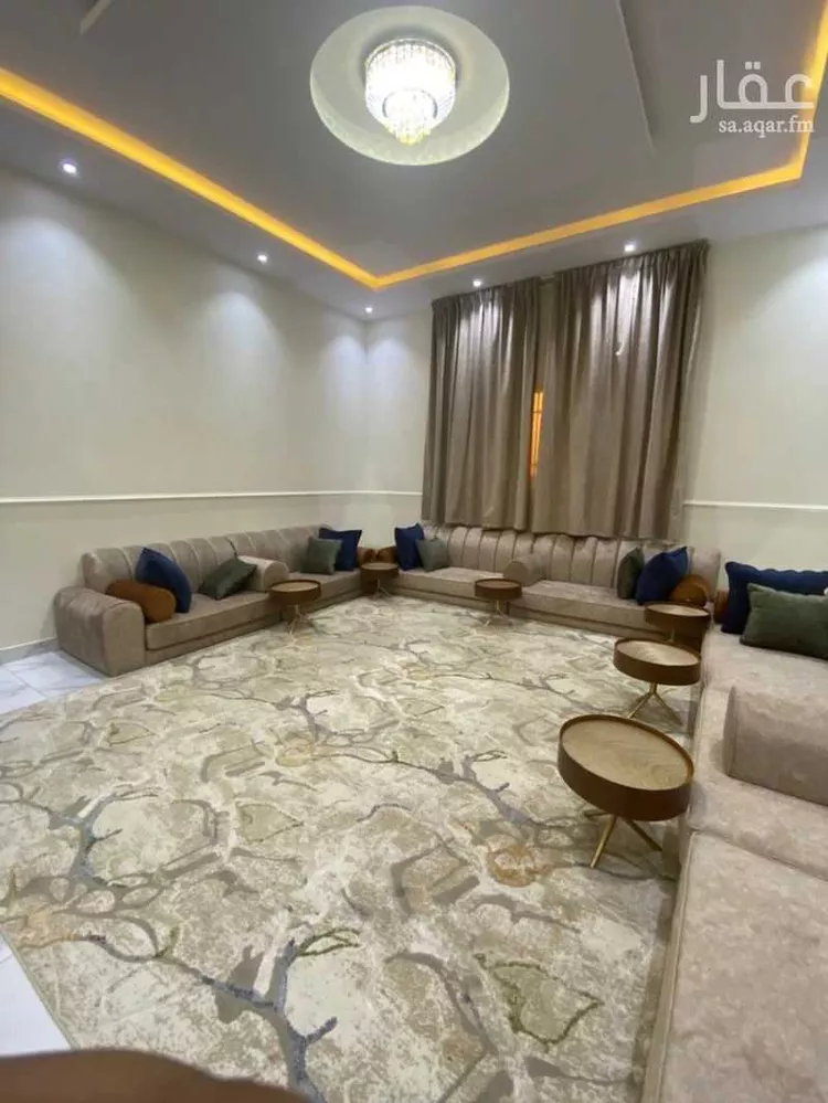 Floor for Sale in Hafr Al Batin Al Wadi 8