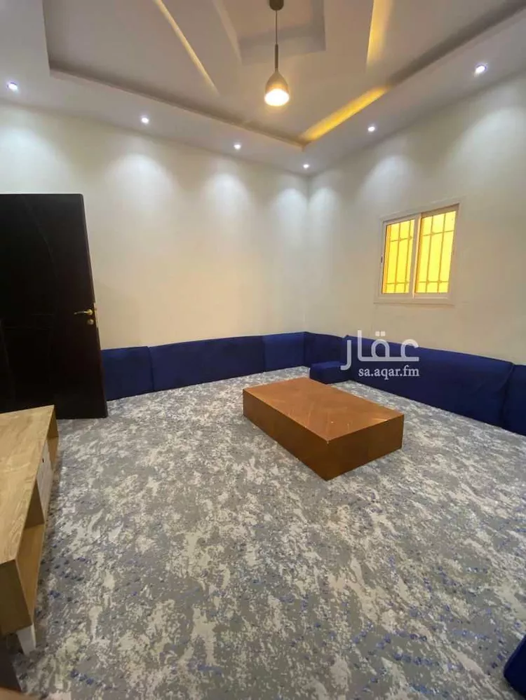 Floor for Sale in Hafr Al Batin Al Wadi 16