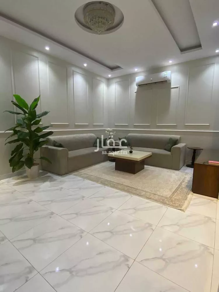 Floor for Sale in Hafr Al Batin Al Wadi 12