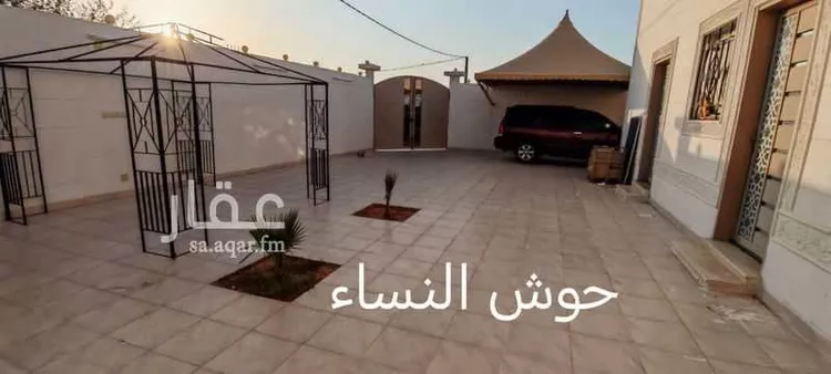 Villa for Sale in Rumah Rumah