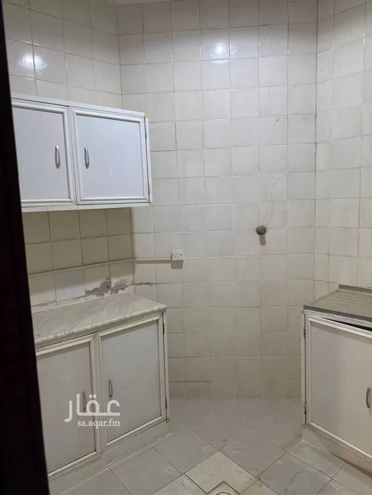 عمارة للبيع في شارع إبراهيم آل مبارك, حي الصالحية, مدينة الرياض, منطقة الرياض صورة 5