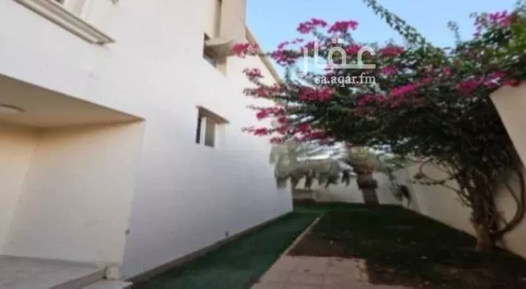 فيلا للبيع في شارع جبل شمام, حي الملك عبدالعزيز, مدينة الرياض, منطقة الرياض صورة 2