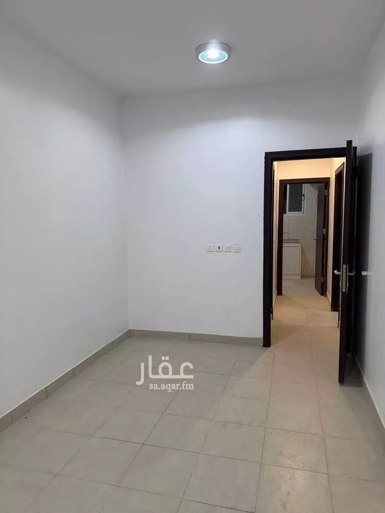 عمارة للإيجار في شارع إبراهيم آل مبارك, حي الصالحية, مدينة الرياض, منطقة الرياض