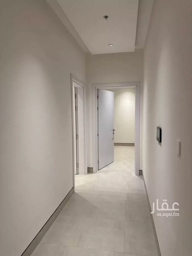 شقة للإيجار في شارع عثمان بن عيسى, حي الإزدهار, مدينة الرياض, منطقة الرياض 8
