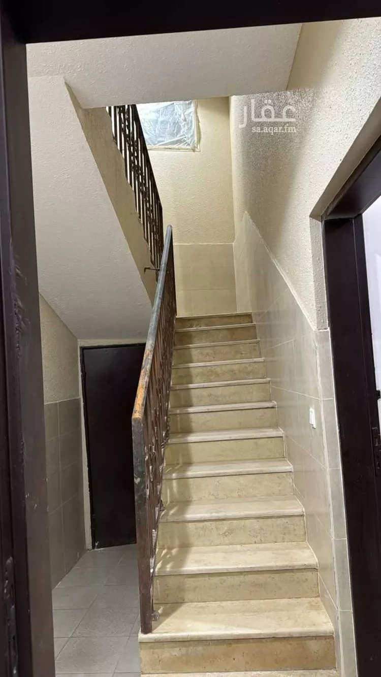 عمارة للإيجار في شارع إبراهيم آل مبارك, حي الصالحية, مدينة الرياض, منطقة الرياض صورة 5