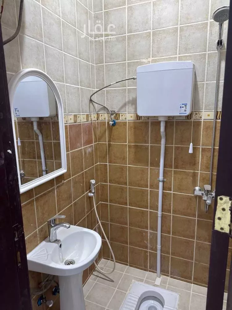 عمارة للإيجار في شارع إبراهيم آل مبارك, حي الصالحية, مدينة الرياض, منطقة الرياض صورة 5