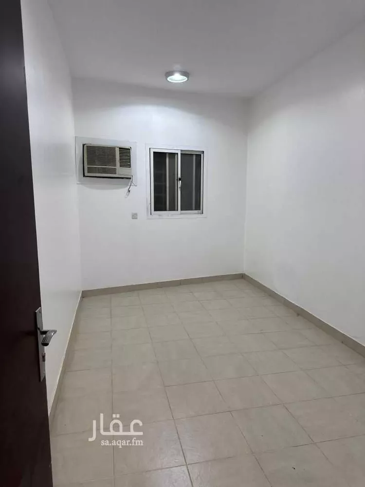 شقة للإيجار في شارع إبراهيم آل مبارك, حي الصالحية, مدينة الرياض, منطقة الرياض صورة 2
