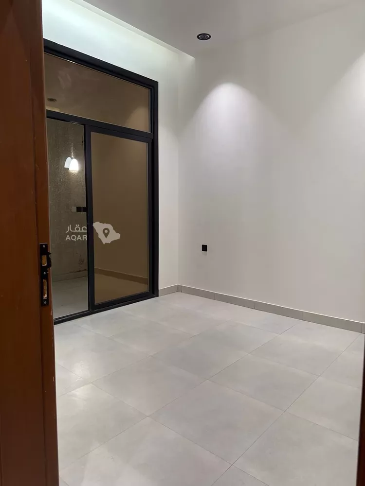 Apartment for Rent in Riyadh Al Yarmouk 7
