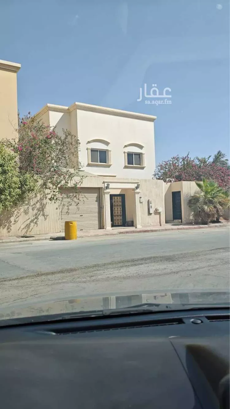 فيلا للبيع في شارع جبل شمام, حي الملك عبدالعزيز, مدينة الرياض, منطقة الرياض صورة 3