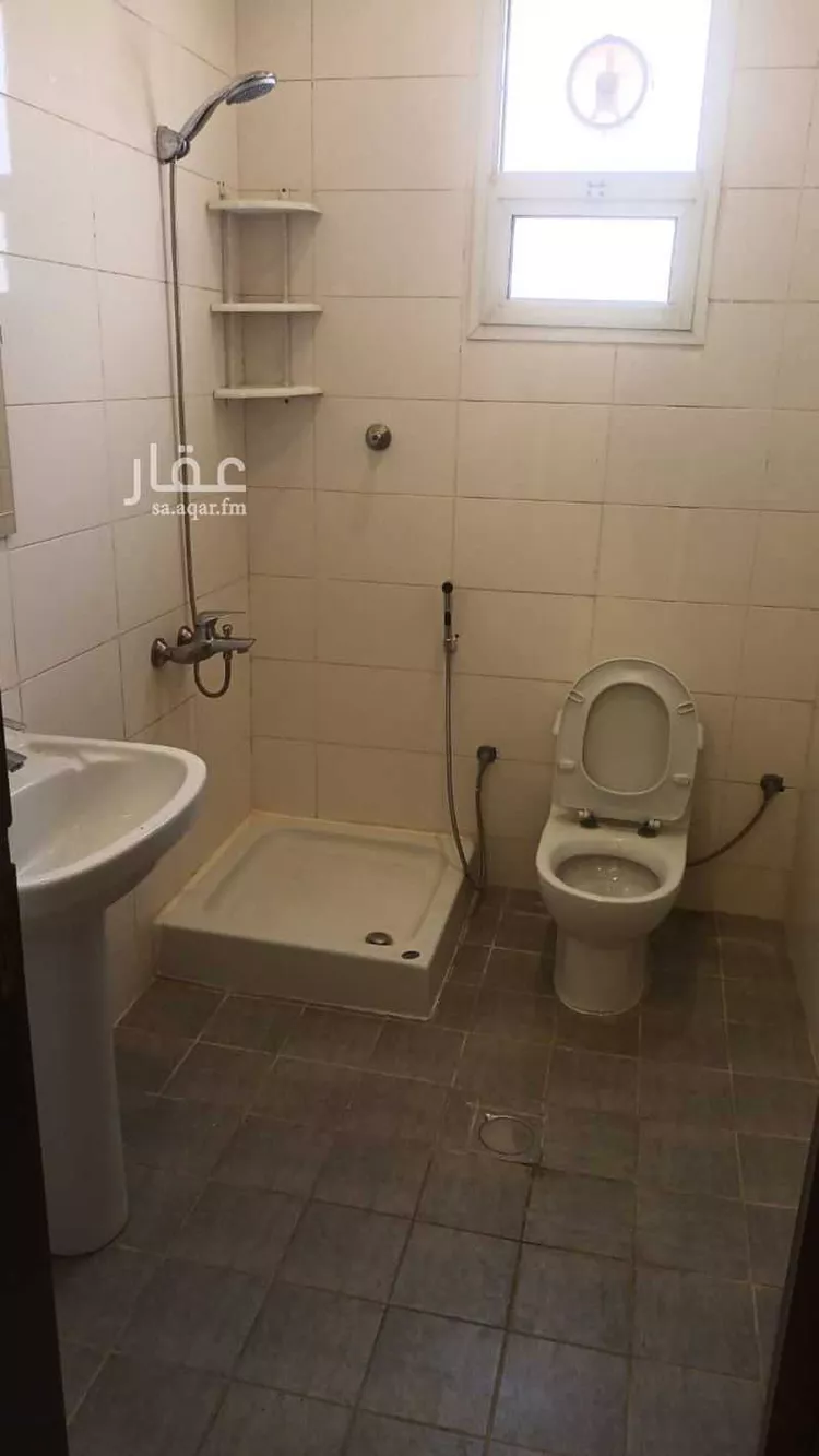 شقة للإيجار في شارع ابي بن معاذ الانصاري, حي الربيع, مدينة الرياض, منطقة الرياض صورة 2