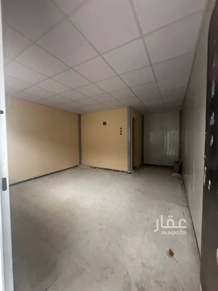 عمارة للإيجار في شارع الحكم الطبري, حي الرمال, مدينة الرياض, منطقة الرياض صورة 2