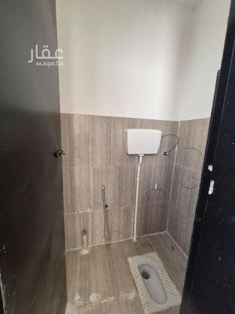 مجمع للإيجار في شارع البساتين, حي الرمال, مدينة الرياض, منطقة الرياض 10