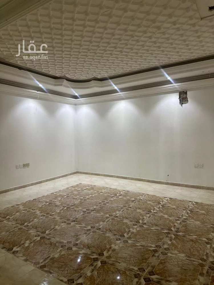 مجمع للإيجار في شارع البساتين, حي الرمال, مدينة الرياض, منطقة الرياض 17