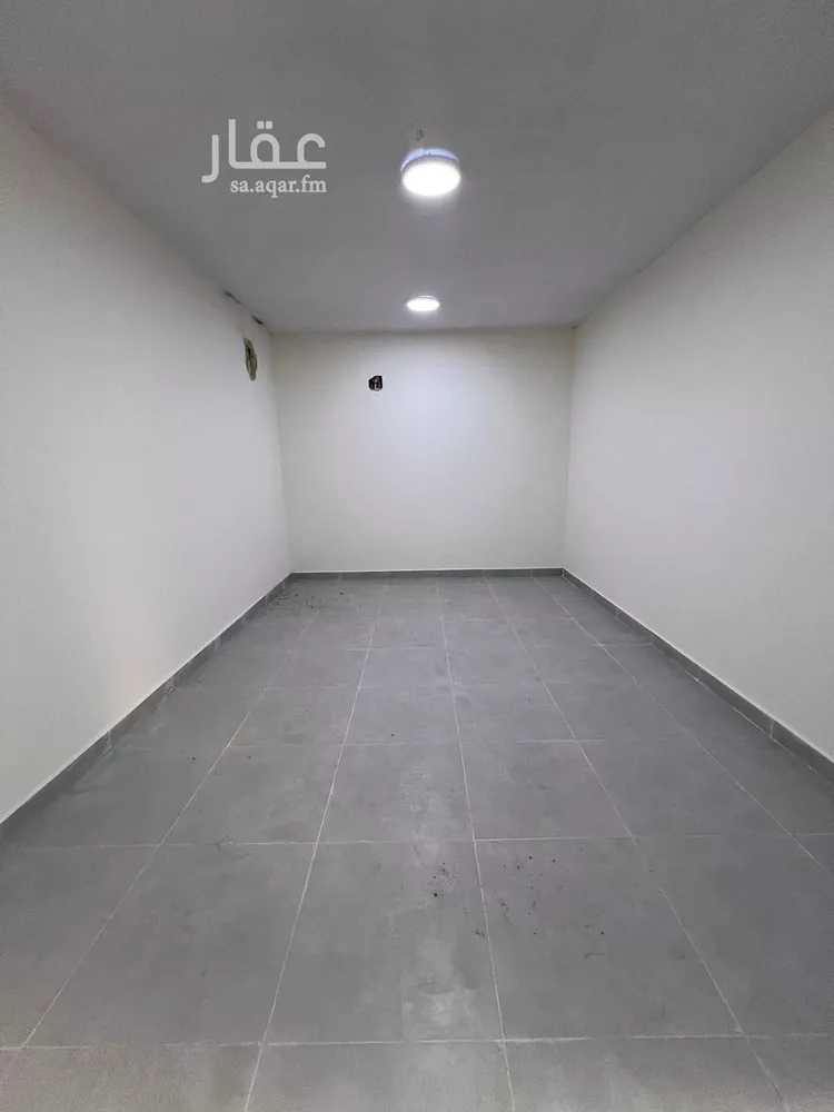 استراحة للإيجار في شارع محمد الكارزيني, حي الرمال, مدينة الرياض, منطقة الرياض