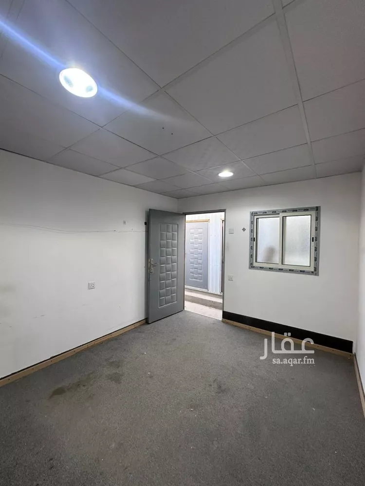 عمارة للإيجار في شارع شمس الدين عبدالملك, حي الرمال, مدينة الرياض, منطقة الرياض صورة 2