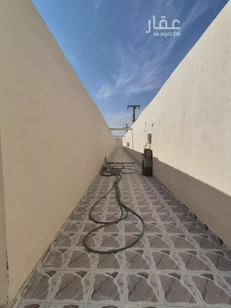 عمارة للإيجار في شارع البساتين, حي الرمال, مدينة الرياض, منطقة الرياض صورة 5