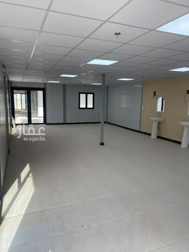عمارة للإيجار في شارع محمد الفاضل الشنقيطي, حي الرمال, مدينة الرياض, منطقة الرياض