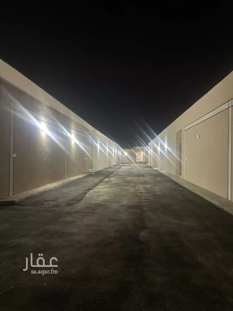 مجمع للإيجار في شارع البساتين, حي الرمال, مدينة الرياض, منطقة الرياض 7