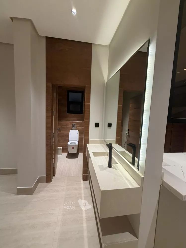 Apartment for Rent in Riyadh Al Janadriyah 5