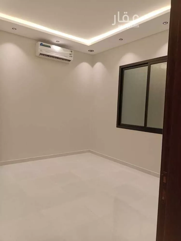 فيلا للبيع في شارع عثمان بن عيسى, حي المهدية, مدينة الرياض, منطقة الرياض صورة 5