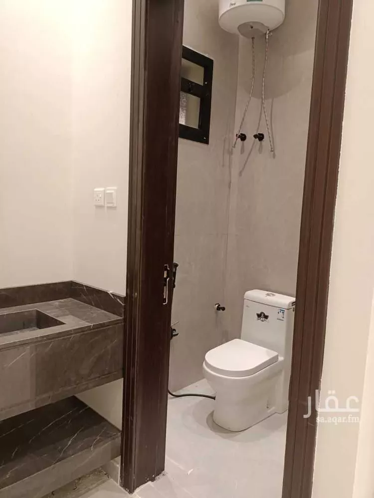 فيلا للبيع في شارع عثمان بن عيسى, حي المهدية, مدينة الرياض, منطقة الرياض صورة 4